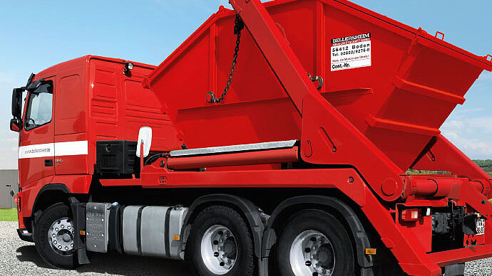 Bellersheim Absetzkipper mit Container